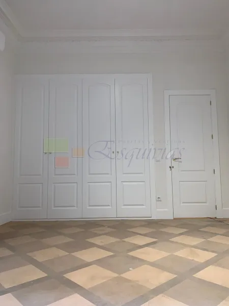 puertas de armario abatibles e interior a juego